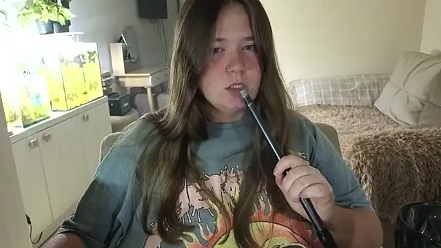 remirann  online show from 09-20-25, 05:25