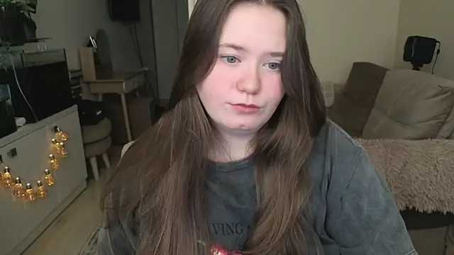 Snapshot of remirann_ chatting on 01-06-26, 10:41 remirann online show from 01-06-26, 10:41