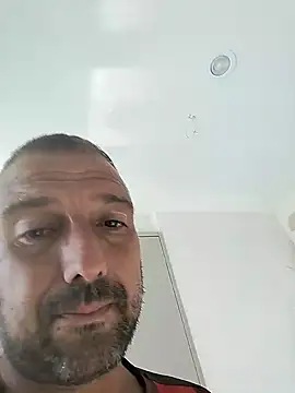 Snapshot of juandi21cm chatting on 10-21-25, 09:54 juandi21cm online show from 10-21-25, 09:54