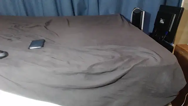 Snapshot of Sweetslender chatting on 01-07-26, 07:33 Sweetslender online show from 01-07-26, 07:33