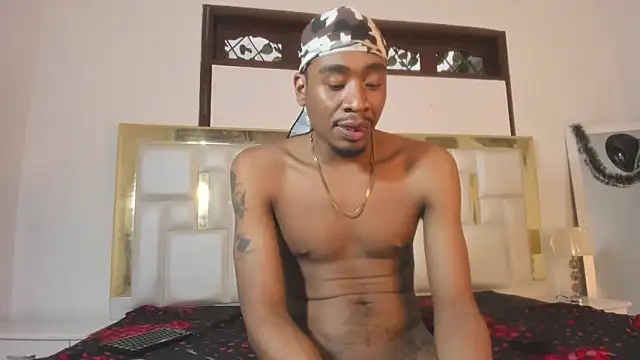 Kylieandjhonny online show from 12-12-24, 10:09