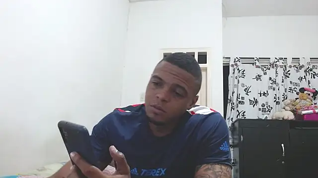 hot and naughty latin online show from 03-07-25, 10:45