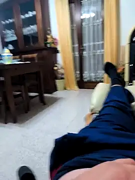 manuel9428 online show from 11-19-25, 09:48