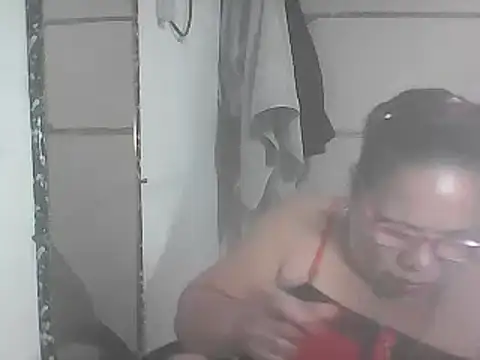 hotwet mama4uxx online show from 01-22-25, 01:21