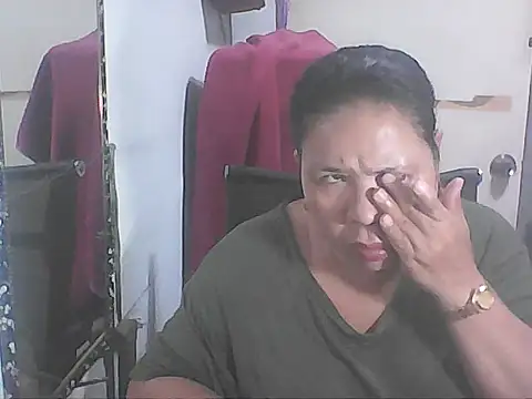 hotwet mama4uxx online show from 01-11-26, 10:48