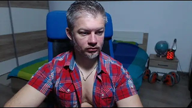 RobbyShawz online show from 10-12-25, 05:17