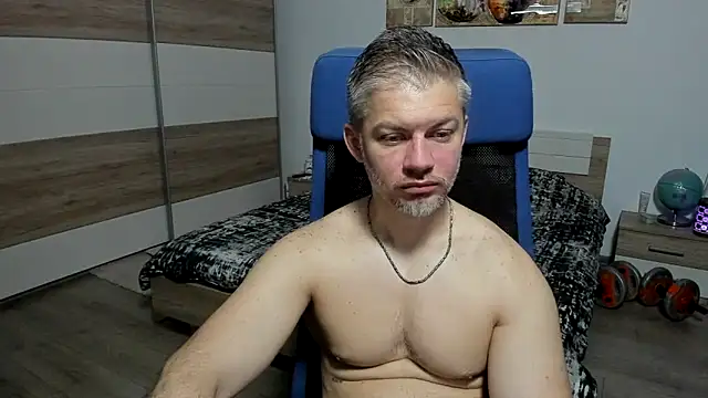 RobbyShawz online show from 05-16-26, 03:58
