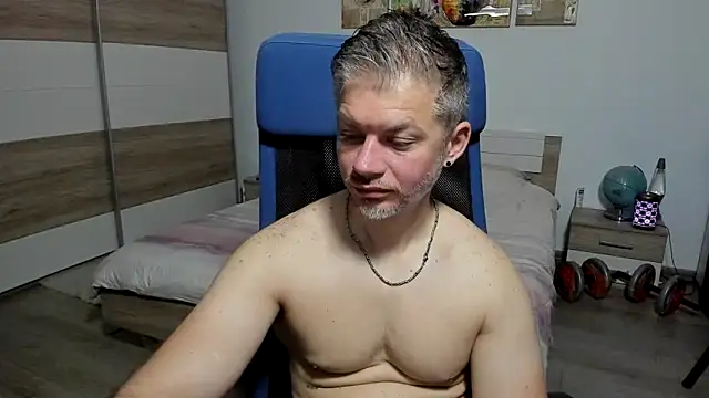 RobbyShawz online show from 06-02-26, 04:47