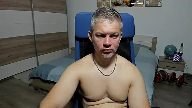 RobbyShawz online show from 06-18-26, 04:13