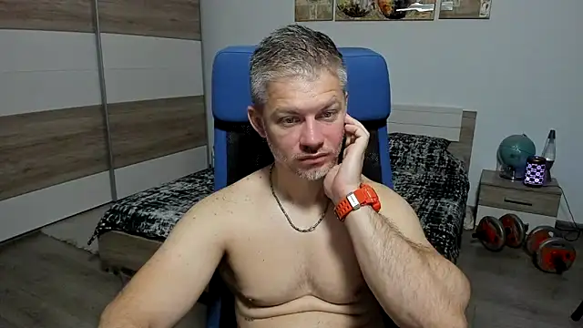 RobbyShawz online show from 06-19-26, 04:06