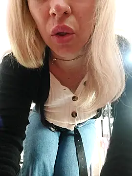 cositarica2555 online show from 04-11-26, 11:14