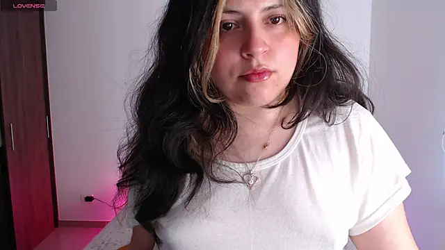 sofix   online show from 06-19-26, 08:01