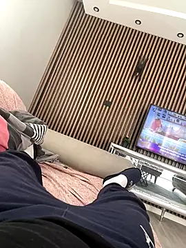 Snapshot of gorkem1996 chatting on 11-07-25, 01:00 gorkem1996 online show from 11-07-25, 01:00