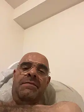 slim1976006 online show from 07-14-26, 11:21