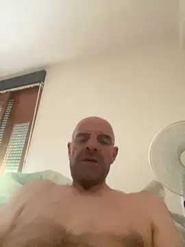 slim1976006 online show from 07-31-26, 03:33