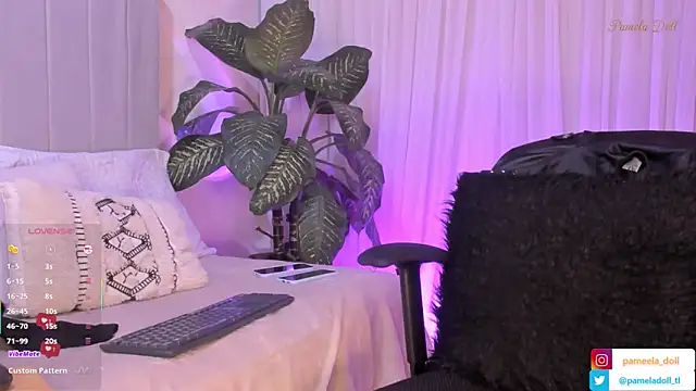 pamela doll3 online show from 02-24-25, 03:44