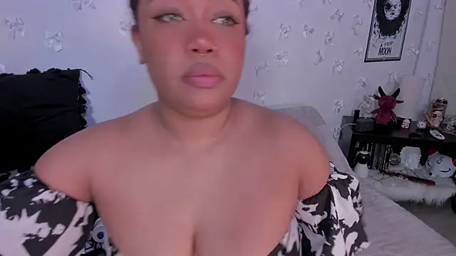 pamela doll3 online show from 05-12-26, 01:36