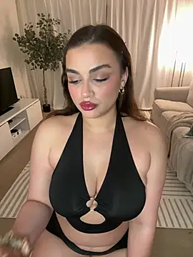 Snapshot of Celinaax chatting on 03-05-25, 06:33 Celinaax online show from 03-05-25, 06:33