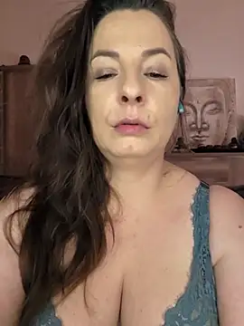 cristalines online show from 05-10-26, 02:22