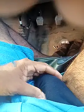 Royalk2030 online show from 04-21-26, 01:29