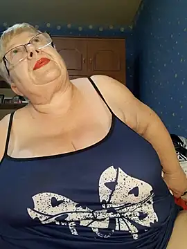 Lena Gaby online show from 10-26-25, 06:52