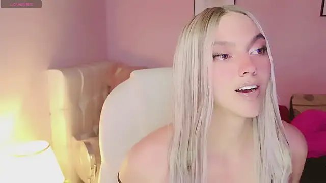 EvaEvangeline online show from 10-11-25, 05:50