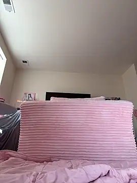PiggyRose online show from 05-04-26, 10:06