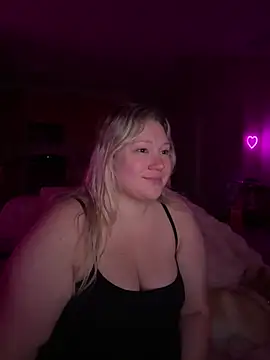 PiggyRose online show from 06-11-26, 01:27