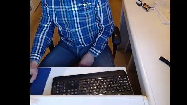 dutchpornking online show from 01-18-25, 05:59