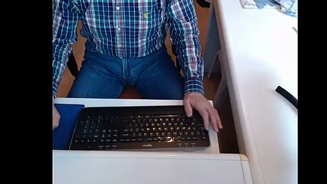 dutchpornking online show from 01-26-25, 02:19