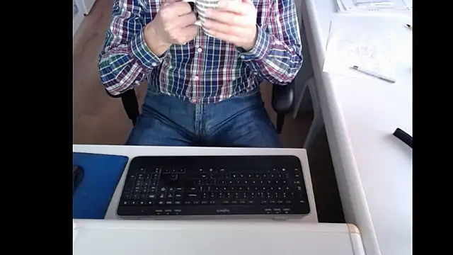 dutchpornking online show from 01-28-25, 07:53