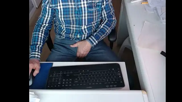 dutchpornking online show from 02-04-25, 04:50