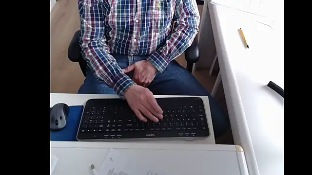 dutchpornking online show from 02-11-25, 11:43
