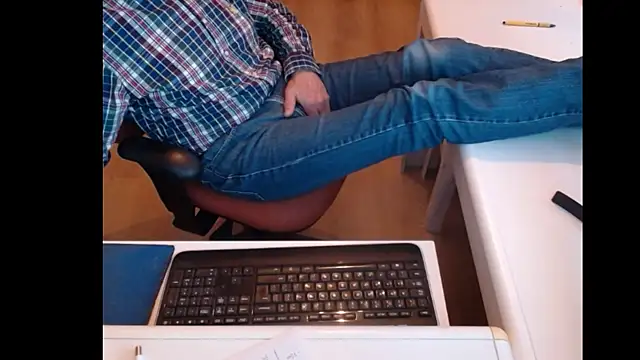 dutchpornking online show from 02-12-25, 03:27
