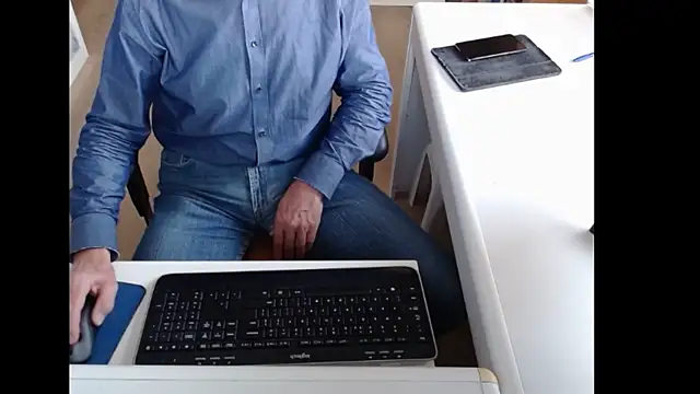 Snapshot of dutchpornking chatting on 10-05-25, 07:07 dutchpornking online show from 10-05-25, 07:07