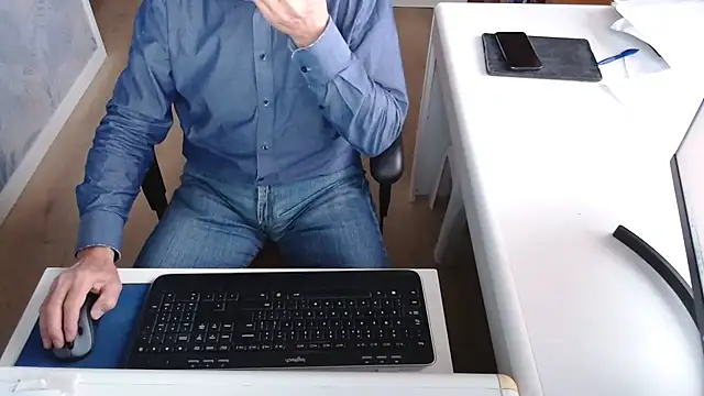 Snapshot of dutchpornking chatting on 10-06-25, 06:55 dutchpornking online show from 10-06-25, 06:55