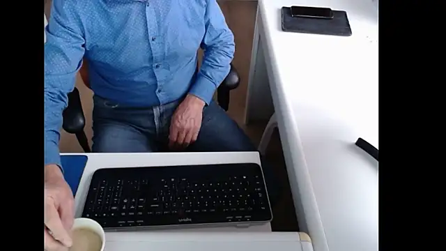 Snapshot of dutchpornking chatting on 10-12-25, 07:07 dutchpornking online show from 10-12-25, 07:07