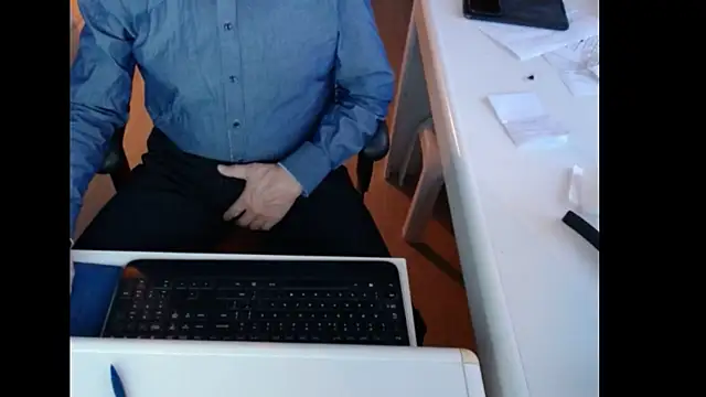 dutchpornking online show from 01-06-26, 07:45