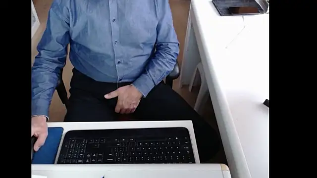 dutchpornking online show from 01-11-26, 08:19