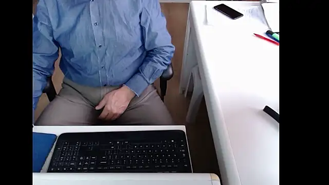 dutchpornking online show from 02-11-26, 07:57