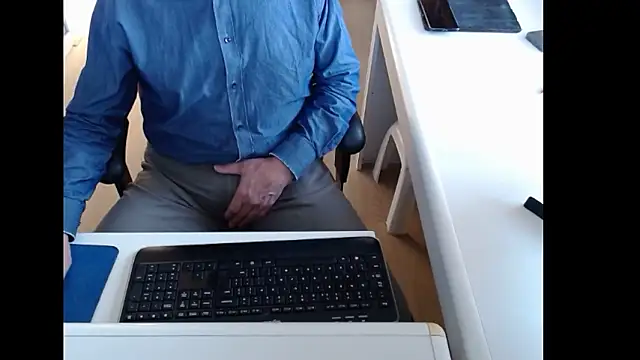 dutchpornking online show from 03-01-26, 07:43