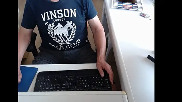 dutchpornking online show from 07-16-26, 06:19