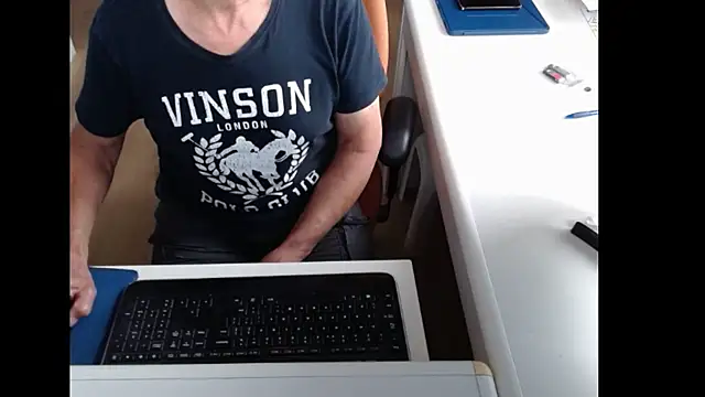 dutchpornking online show from 07-18-26, 06:39