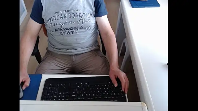 dutchpornking online show from 07-28-26, 06:20