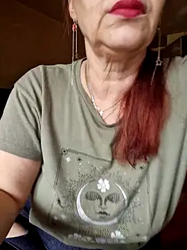 Snapshot of Chriss_Tinaa chatting on 05-20-26, 05:46 Chriss Tinaa online show from 05-20-26, 05:46