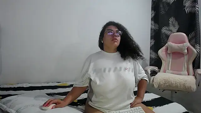 mabigomez00 online show from 02-12-26, 09:04