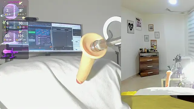 sofi velez online show from 11-02-25, 05:26