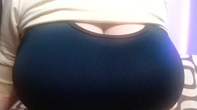 AnnyelinnaLove online show from 02-26-25, 11:59