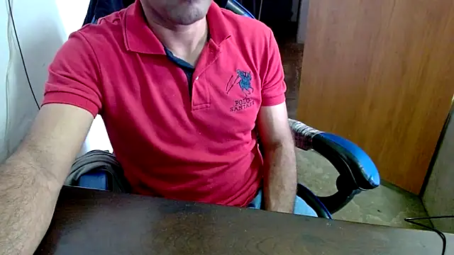 Snapshot of SAFADINHO-25 chatting on 09-21-25, 03:02 SAFADINHO-25 online show from 09-21-25, 03:02