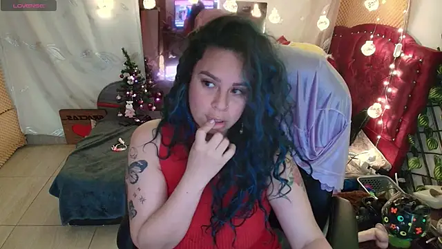 Snapshot of elektra_32 chatting on 12-09-24, 04:34 elektra 32 online show from 12-09-24, 04:34